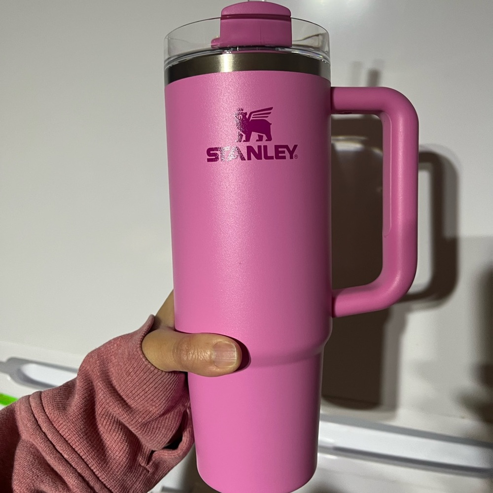 Stanley overseas china barbie pink peony 30oz Quencher H2.0 Tumbler H2.0
